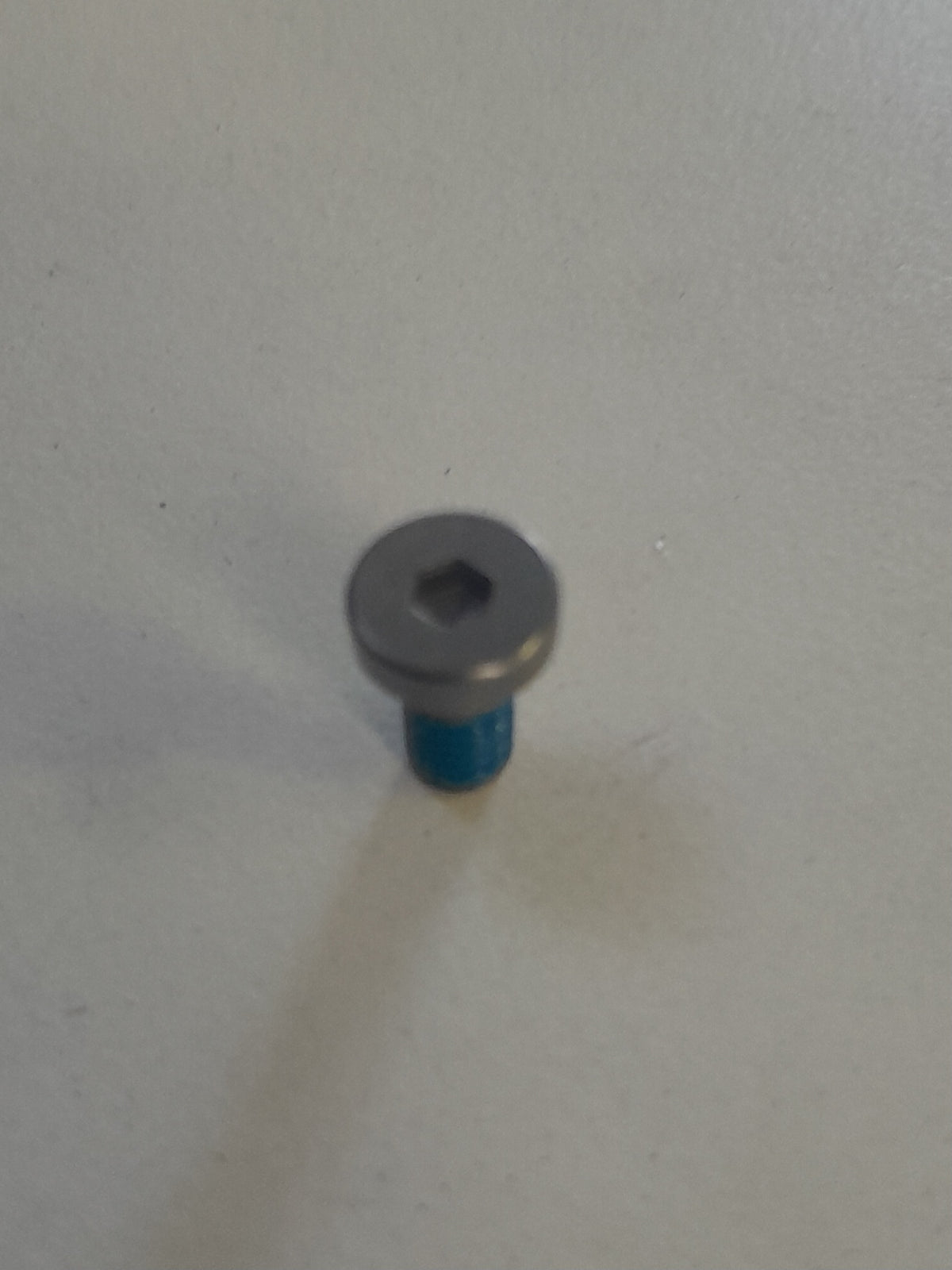 Hexagon socket head machine screw (Disc screws)