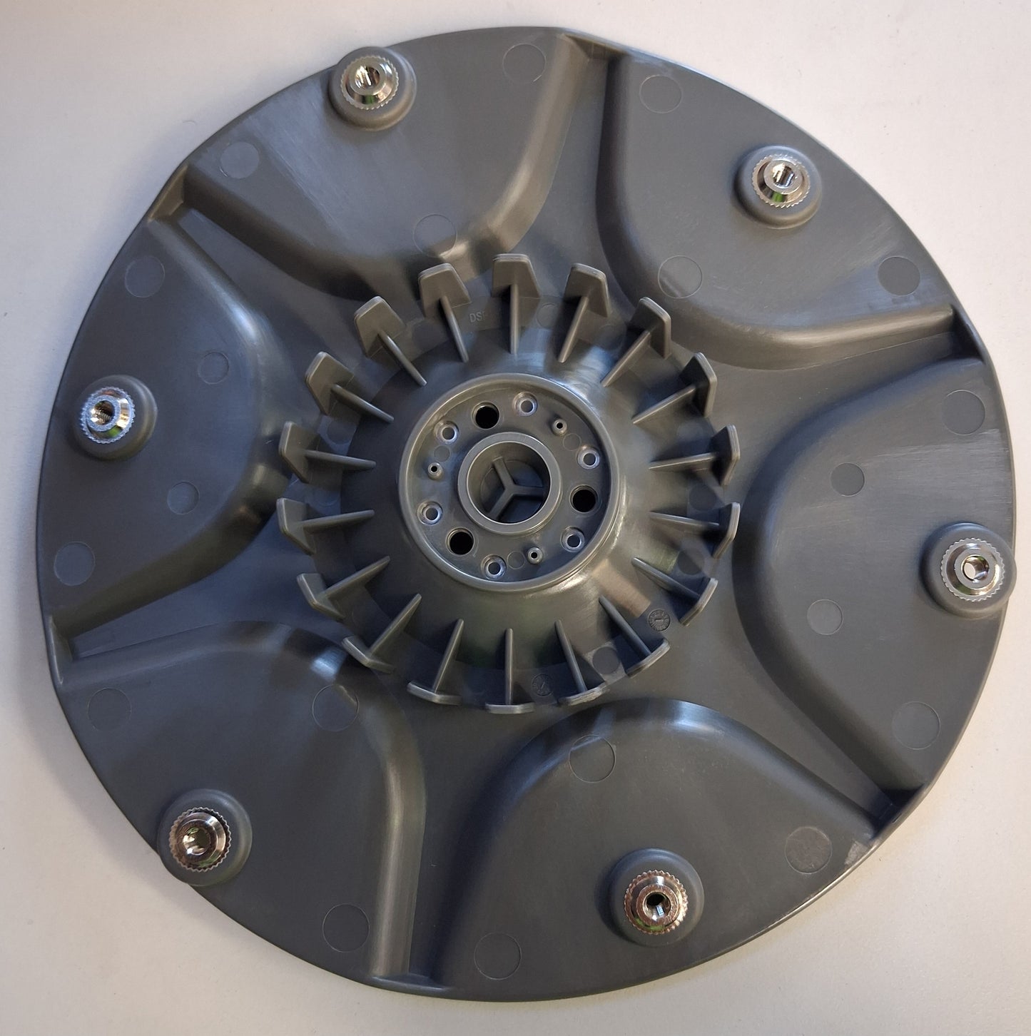 LUBA 3 AWD leak-proof Cutting disc assembly